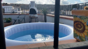 Apartment with terraces and private Jacuzzi - San Vito 400m from beach, San Vito Lo Capo